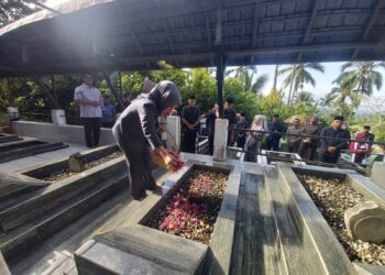 Wali Kota Pimpin Ziarah Kubur di 5 Makam Mantan Pimpinan Daerah