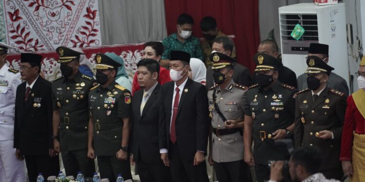 Hadiri HUT Kotamobagu Ke-15, Iskandar Kamaru Ingin Sinergitas Terus Terjalin