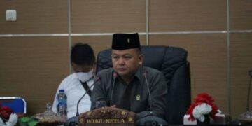 Medy Lensun Sayangkan Ketidakhadiran Wabup dalam Penyerahan LHP BPK RI
