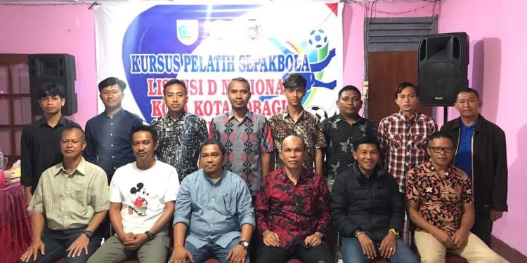 Diselenggarakan Selama 6 Hari, Dispora Tutup Kursus Pelatih Sepak Bola