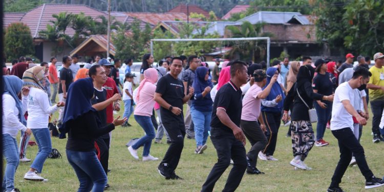 Sambut Harganas, Bupati Sachrul Pimpin Jalan Sehat dan Tarian Dana-dana