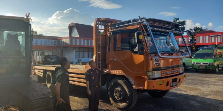 Lewat Putusan Pengadilan, Kejari Kotamobagu Kembali Sita Truk Tronton Milik SW