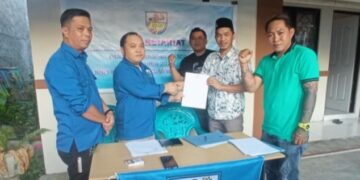 Musda KNPI Boltim, Rusmin Ambil Formulir Pendaftaran