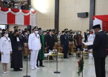 Gubernur Lantik Limi Mokodompit Sebagai Pj Bupati Bolmong