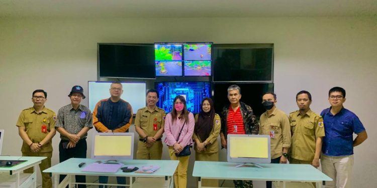 Tim Staf Khusus Pemkab Minut Kunjungi Data Center Kotamobagu