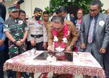 Bupati Bolmong Resmikan Gedung GMAHK Dumoga I