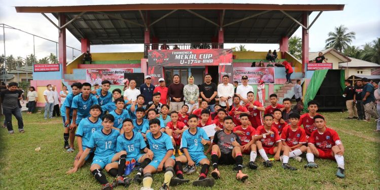 Wali Kota Buka Turnamen Sepak Bola Mekal Cup K.U 17