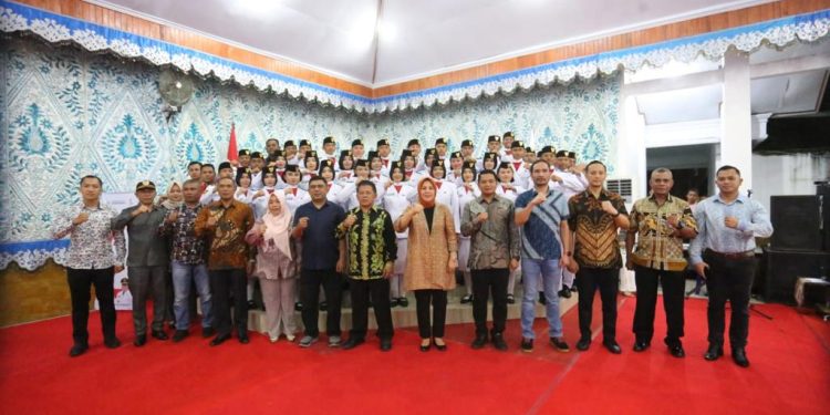 Wali Kota Hadiri Malam Resepsi HUT ke-77 Kemerdekaan RI