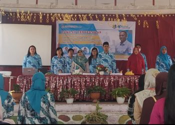 IGI Bolsel Gelar Diklat, Florensia Rembet: Kualitas Guru Harus Terus Ditingkatkan