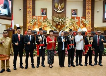 Tatong Bara Hadiri Paripurna DPRD Sulut Dalam Rangka Peringatan HUT ke-58 Provinsi