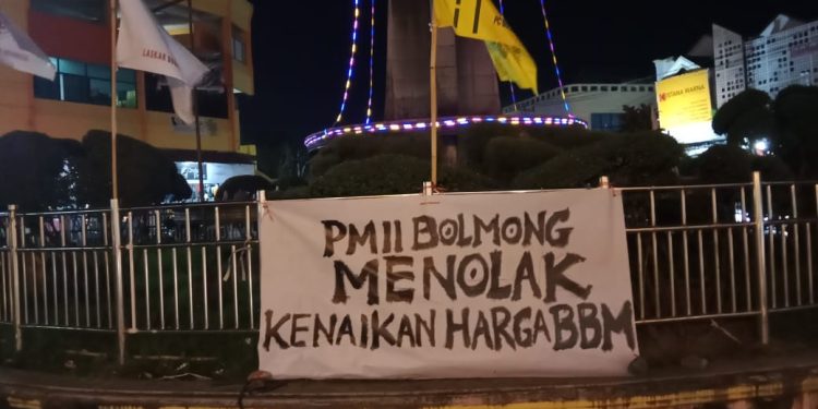 Tidak Berpihak Kepada Rakyat, PMII Bolmong Tegas Tolak Kenaikan Harga BBM