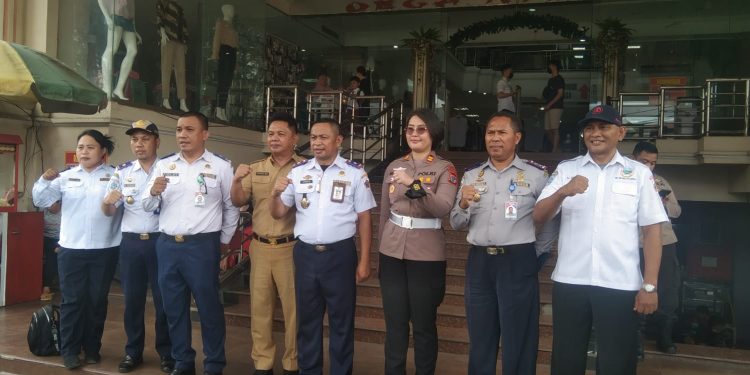Bersama Satlantas Kotamobagu, Dishub Ajak Terminal Bayangan Pindah ke Bonawang