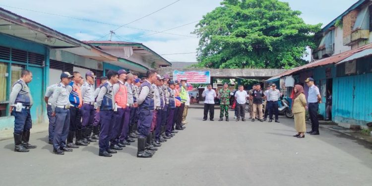 Pemkot Tertibkan Angkutan AKDP di Terminal Serasi