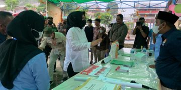 Wali Kota Pantau Langsung Pemungutan Suara Pilsang di Desa Pontodon
