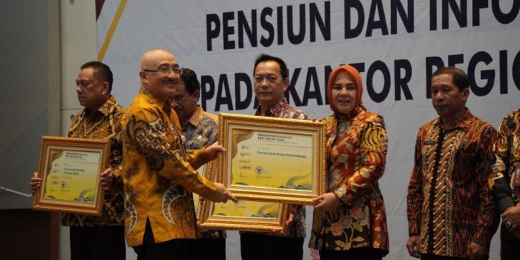 Wali Kota Terima Penghargaan BKN Award Tahun 2022
