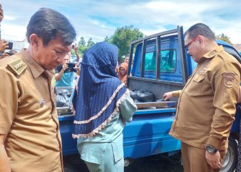 Akan Dilaksanakan di 15 Kecamatan, Bupati Limi Pantau Pasar Murah di Kecamatan Lolak