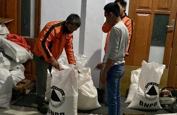 BPBD Kotamobagu Salurkan Kebutuhan Mendesak Bagi Korban Kebakaran