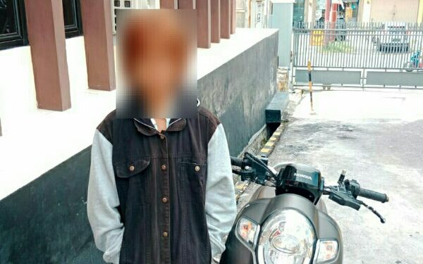 Diduga Curi Sepeda Motor, Seorang ABG Perempuan Diamankan di Mako Polres Bitung