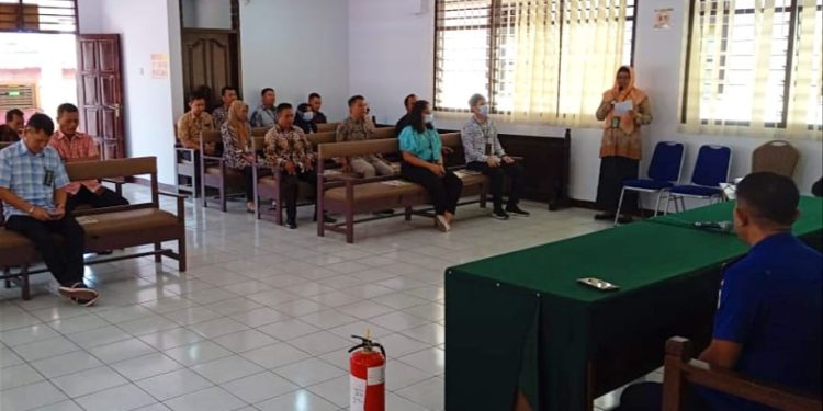 Agenda Rutin, Personil Damkar Gelar Pelatihan Penanganan Kebakaran