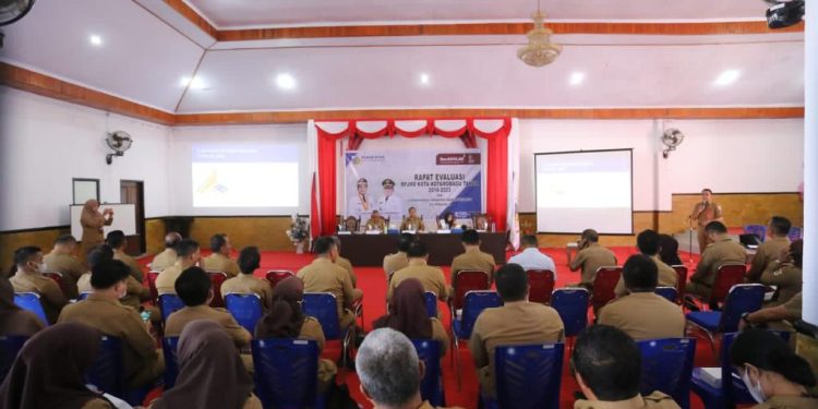 Mewakili Wali Kota, Sekda Pimpin Rapat Evaluasi RPJMD Tahun 2018-2023