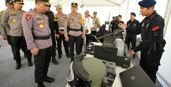 Cek Peralatan dan Kesiapan Personel, Kapolri: Semua Tergelar dengan Baik