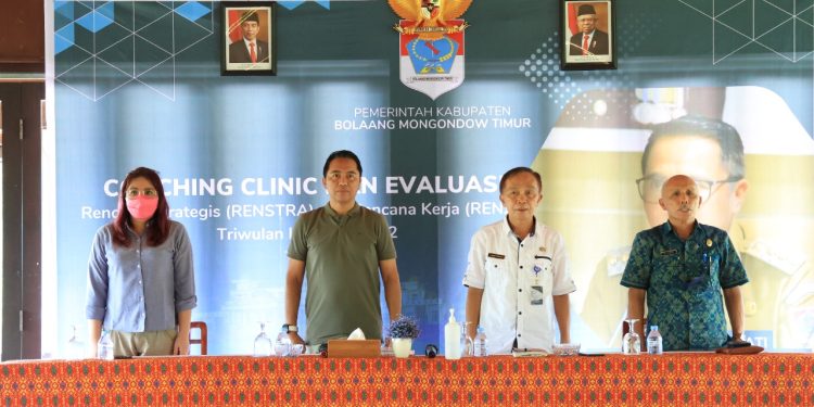 Buka Coaching Clinic Evaluasi Renja dan Renstra, Ini yang Disampaikan Bupati Boltim