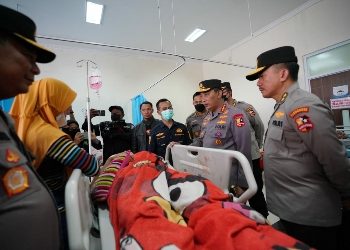 Kapolri Kerahkan Tenaga Medis Tambahan Tangani Korban Gempa Bumi di Cianjur