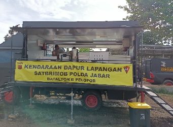 Food Truck Brimob Polri sediakan 18.000 paket makanan bagi pengungsi gempa Cianjur