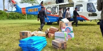 Polri Jangkau Tempat Terisolir untuk Berikan Pasokan Kebutuhan Pokok