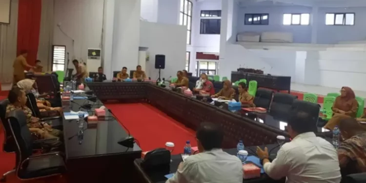 Terkait Izin dan Parkiran, DPRD Kotamobagu Panggil Owner Toko Tita