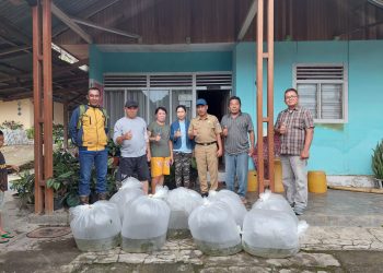 Dinas Perikanan Boltim Salurkan Bantuan Bibit Ikan Nila