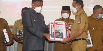 Bupati Sachrul Terima Penghargaan WTP ke 9 dan DIPA 2023