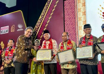 Tari Dangisa Asal Bolsel Raih Sertifikat Pengesahan Warisan Budaya Tak Benda 2022