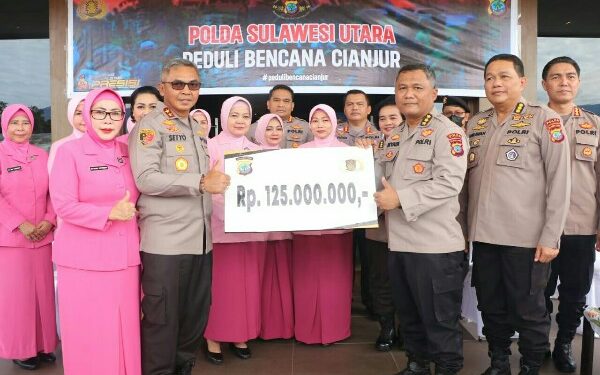 Peduli Sesama, Polda Sulut Salurkan Bantuan kepada Korban Bencana Gempa Bumi di Cianjur