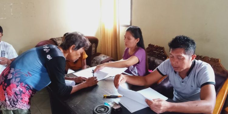 Pemdes Dodap Pantai Salurkan BLT DD Tahap Akhir