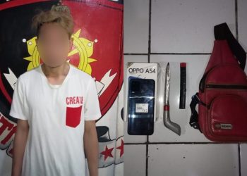 Kedapatan Bawa Pisau Badik Saat Akan Jual Handphone, Pria ini Diamankan Tim Resmob Polres Bitung