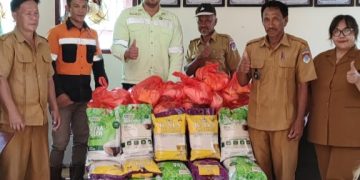 Peduli Masyarakat Lingkar Tambang, PT ASA Bagikan 250 Paket Sembako Jelang Nataru