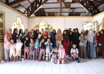 Pasca Banjir, Tatong Bara Pantau Langsung Kondisi Panti Asuhan Assaalam Manado