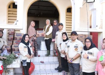 Tatong Bara Pimpin Langsung Penyaluran Bantuan Untuk Korban Banjir dan Tanah Longsor di Manado
