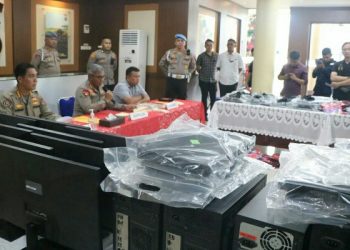 Polda Sulut Dalami Kasus Pencurian Data Elektronik oleh Salah Satu Aplikasi Pinjol