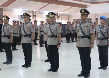 Kapolda Sulut Pimpin Sertijab Wakapolda dan 4 Pejabat Utama
