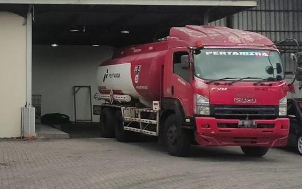 Polres Bitung Ungkap Kasus ‘Kencing’ Mobil Tangki BBM Bersubsidi di Madidir