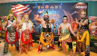 Panglima, Kapolri dan Kepala Staf Main Wayang Orang: Lestarikan Budaya hingga Perkokoh Sinergitas TNI-Polri