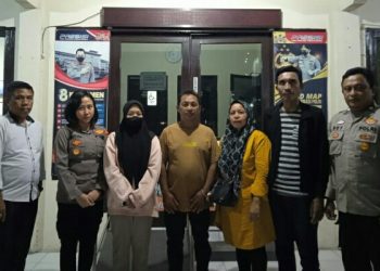 Personel Polsek KPS Bitung Bantu Temukan Mahasiswi asal Ternate yang Dilaporkan Hilang oleh Ayahnya