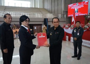 Jabat Sekda Minahasa, Lynda Watania Dilantik Bupati ROR