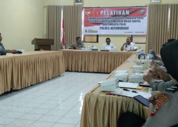 Diskominfo Beri Pelatihan Komunikasi Digital Bagi Anggota Polres Kotamobagu