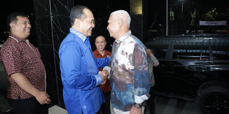 Bupati Asahan Ikuti Panggung Prajurit Dirgahayu Kodim Asahan Ke- 67