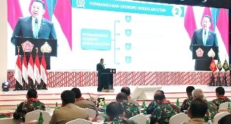 Berikan Pembekalan Umum Rapim TNI-Polri, Ketua MPR RI Bamsoet Ingatkan Kesiapan TNI-Polri Hadapi Tantangan Dunia Digital