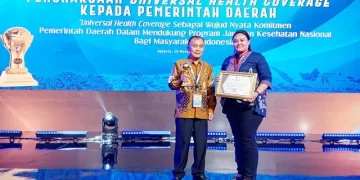 Pemkab Boltim Raih Penghargaan UHC Award 2023