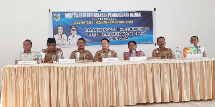 Wakil Ketua DPRD Kotamobagu Herdy Korompot Hadiri Musrembang Desa Pontodon
